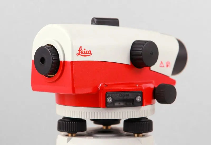 Leica NA700 Series Automatic Level