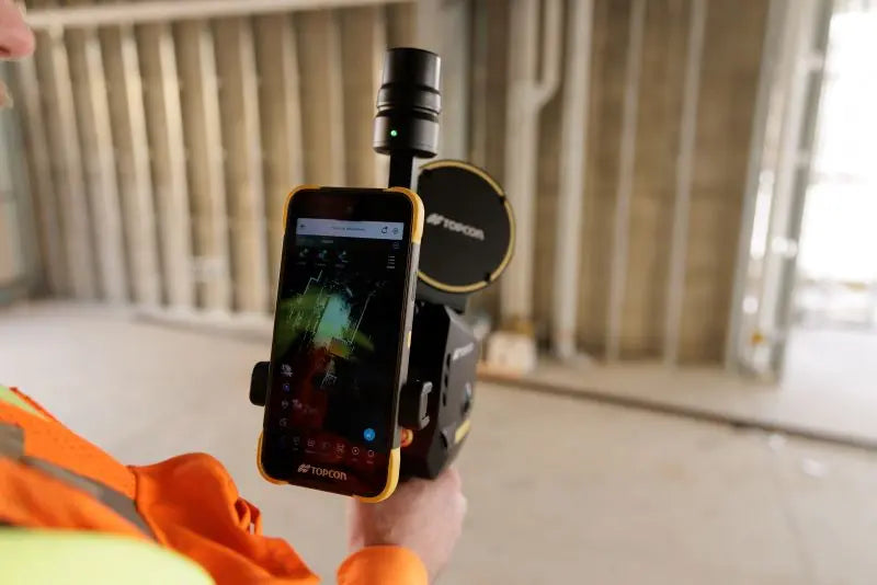 Topcon CR-S1 Professional Handheld 3D Scanner Application With Tablet