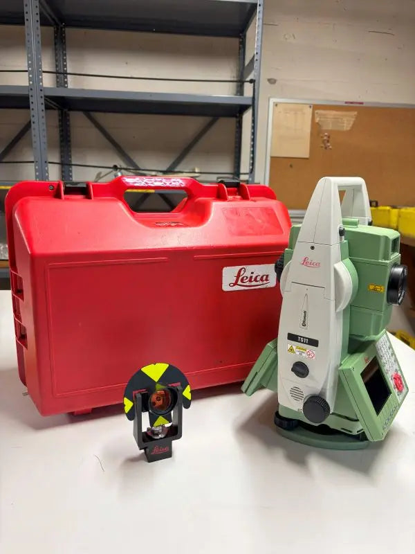 Leica Viva TS11 I 3" R1000