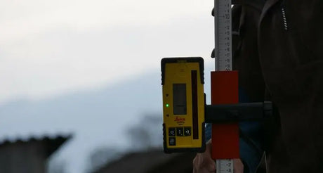 Leica Rod Eye 160 Digital Receiver 789924 Application Close