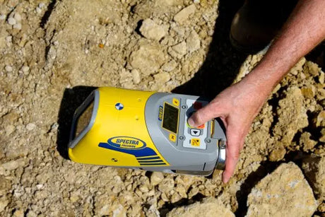 Spectra Precision DG613 Pipe Laser In Dirt