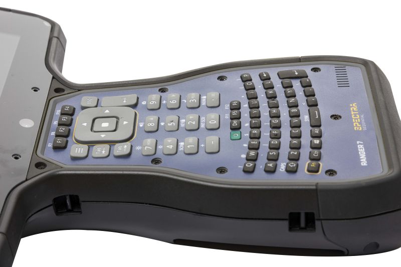 Spectra Geospatial Ranger 7 Data Collector Close Up Left Side RG72-022-001